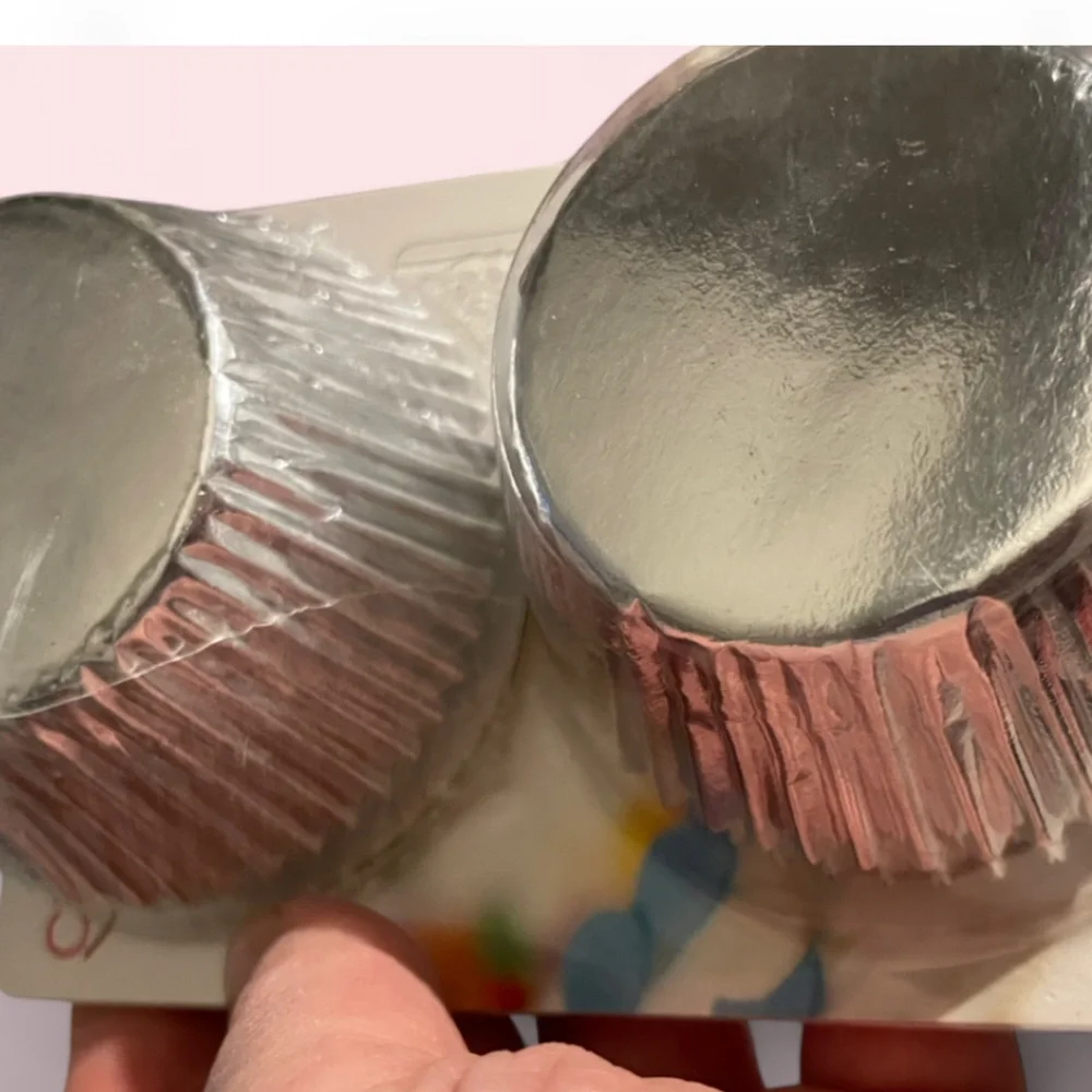 400+ Baking Cups. Wilton & Assorted